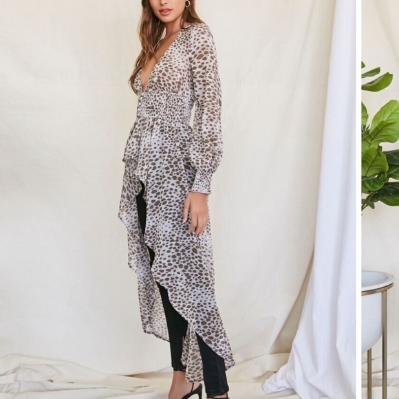 Forever 21 Cheetah Animal Print Smocked Long Sleeve Tunic Top Size M - Picture 6 of 12